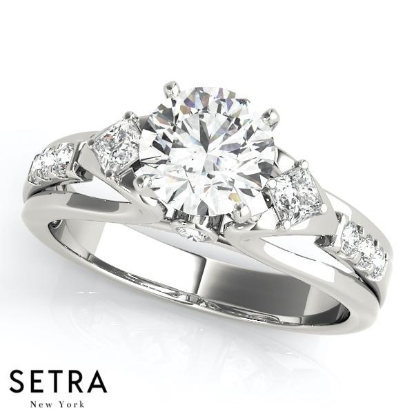 18K FINE GOLD ENGAGEMENT RING 3 STONE ROUND & PRINCESS CUT DIAMONDS