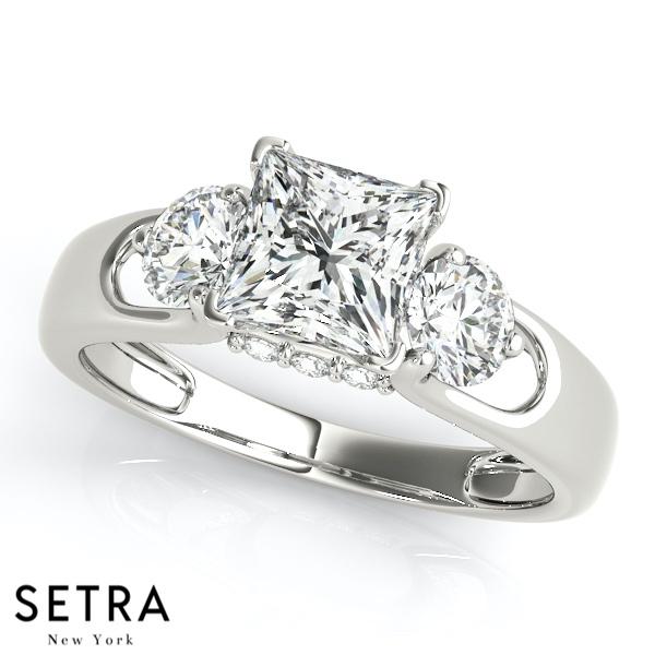 3 STONE ROUND CUT 18K GOLD ENGAGEMENT RINGS